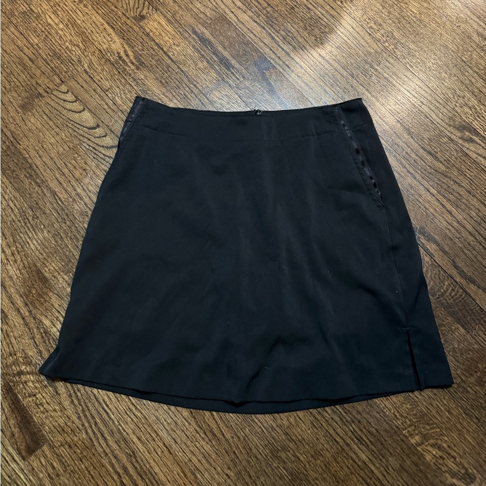 Women’s golf skort